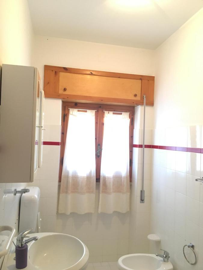Apartment Arianna 150Mt From Beach カステルサルド エクステリア 写真